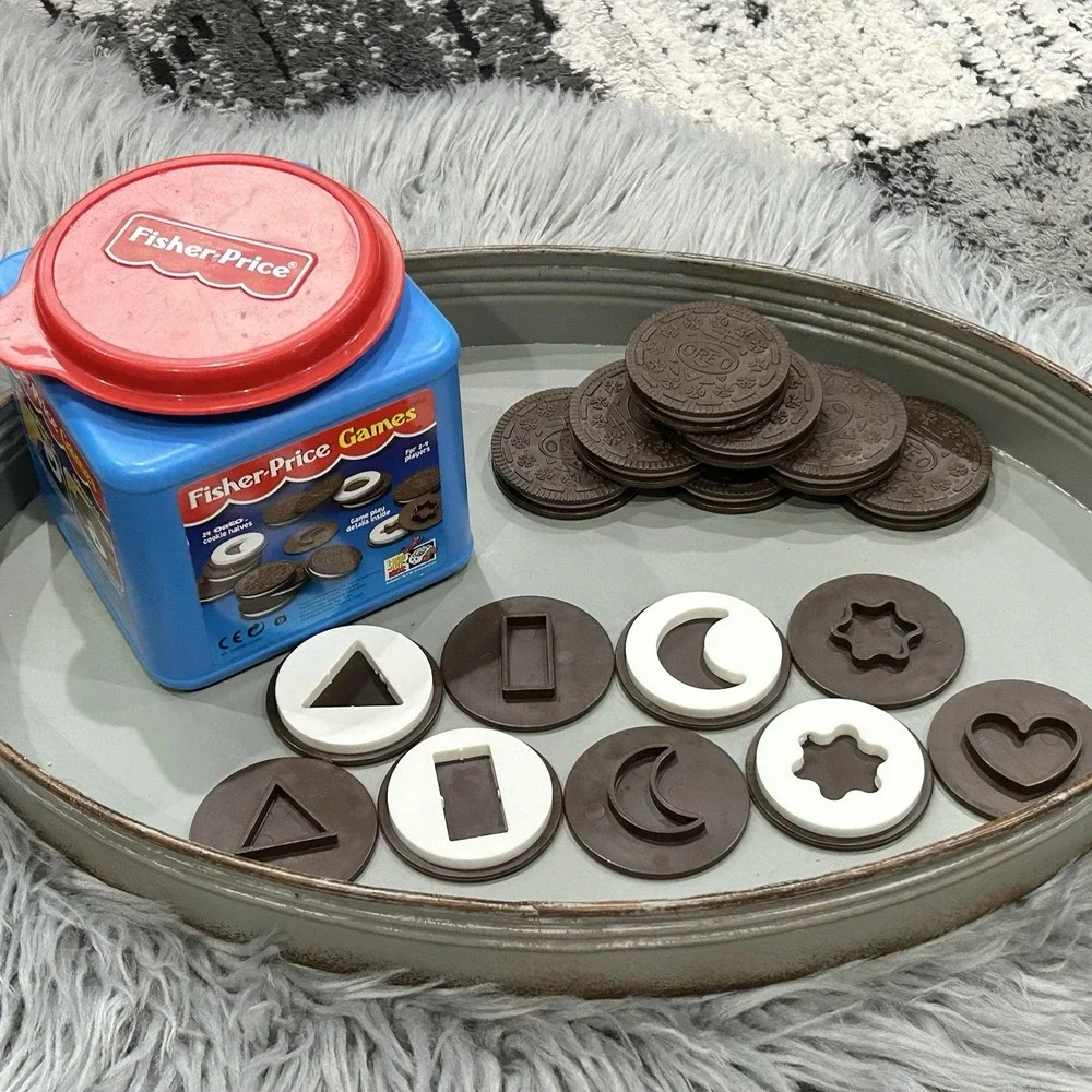 Vintage Fisher Price Oreo Matchin' Middles Shape Game 12 Cookies 1997